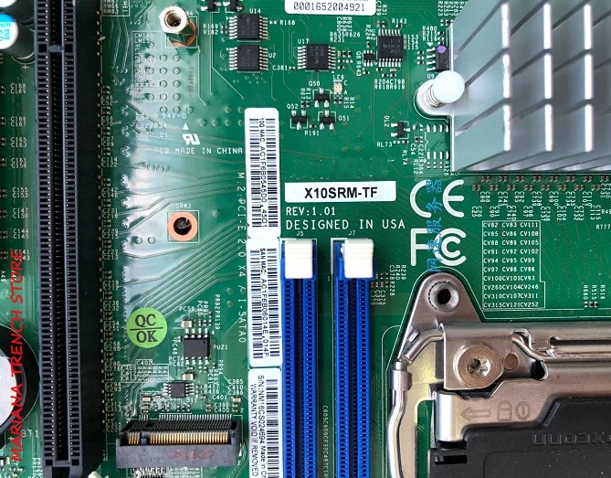 X10SRM-TF для Supermicro Single socket R3 LGA 2011 Поддерживает процессоры Xeon семейства E5-2600 v4 †/ v3 и E5-1600 v4 †/v33