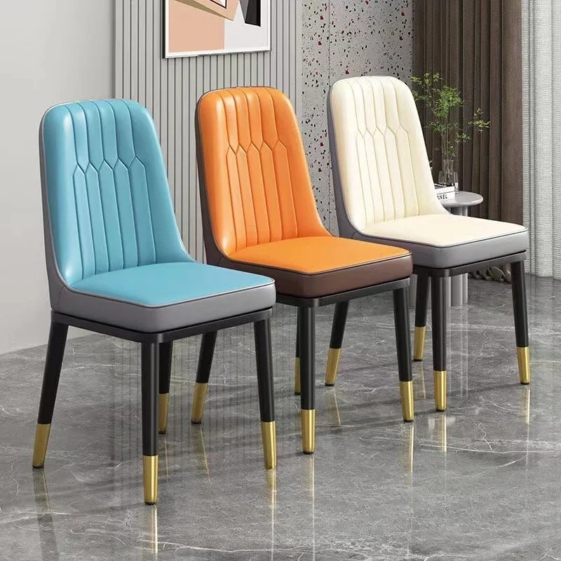 Роскошные и простые обеденные столы и стулья в скандинавском стиле, бытовая металлическая кожаная мягкая сумка, кресло для отдыха, стул для взрослых, столовая в отеле0