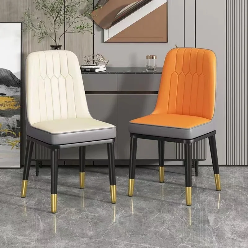 Роскошные и простые обеденные столы и стулья в скандинавском стиле, бытовая металлическая кожаная мягкая сумка, кресло для отдыха, стул для взрослых, столовая в отеле2