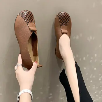 2023 Новая высококачественная мягкая Классическая обувь ручной работы в стиле ретро, Женская осенняя обувь из искусственной кожи, Удобная обувь на плоской подошве с мягкой подошвой
